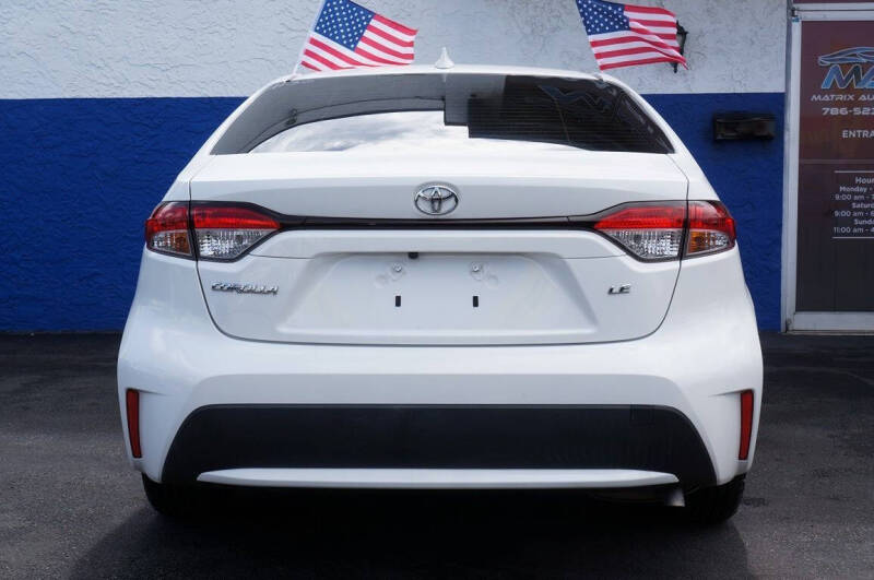 2020 Toyota Corolla LE