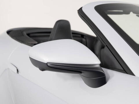 2025 Porsche 911 Carrera