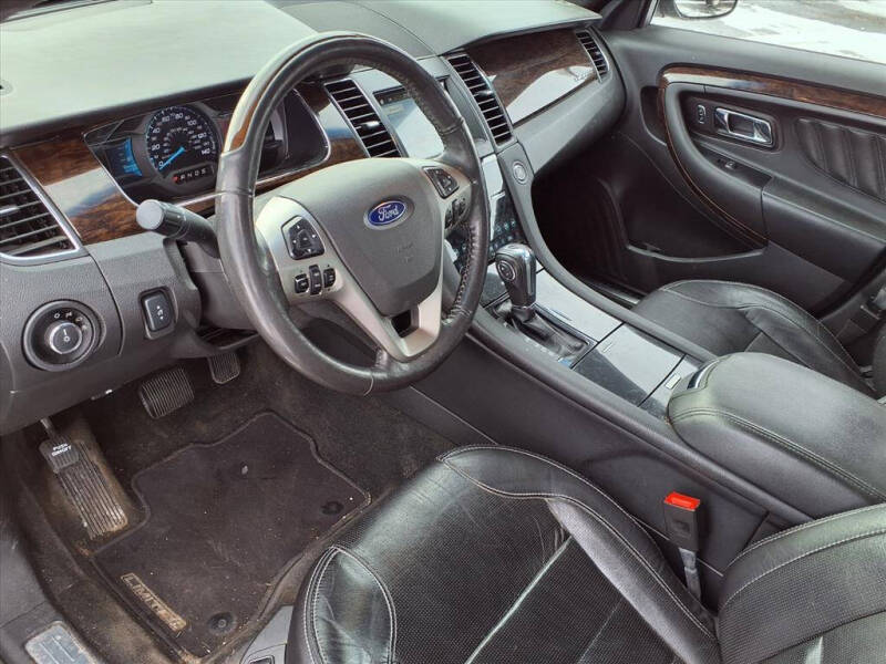 2016 Ford Taurus Limited