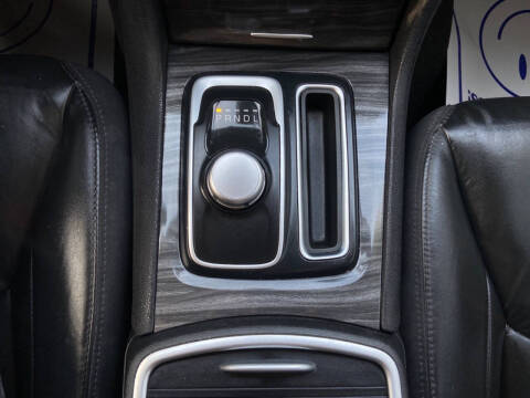 2018 Chrysler 300 Touring L