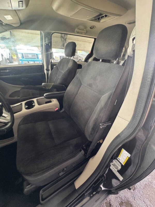 2016 Dodge Grand Caravan SXT