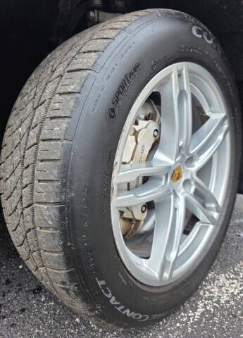 2015 Porsche Macan S