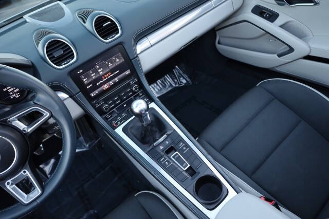 2017 Porsche 718 Boxster S