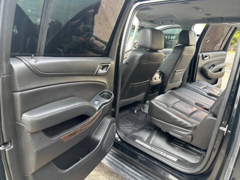 2019 Chevrolet Suburban LT