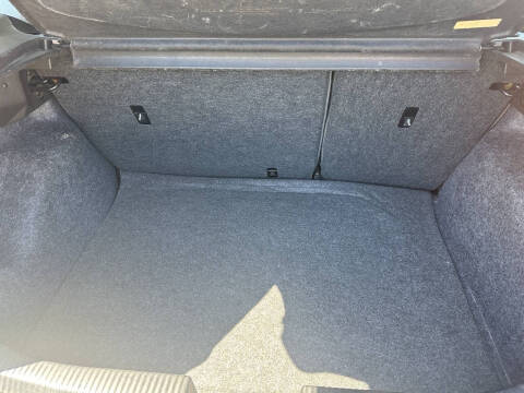 2005 Ford Focus ZX5 S