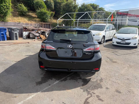 2012 Lexus CT 200h Premium