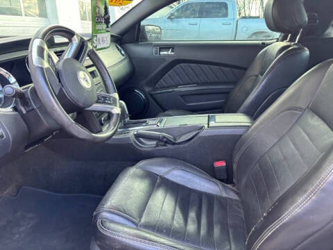 2014 Ford Mustang V6