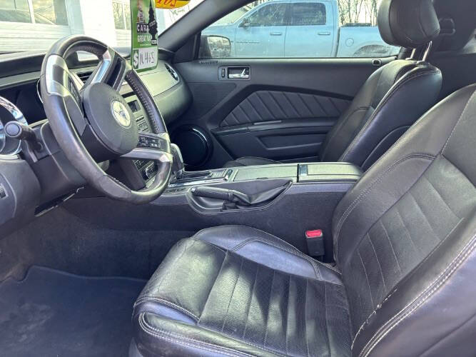 2014 Ford Mustang V6