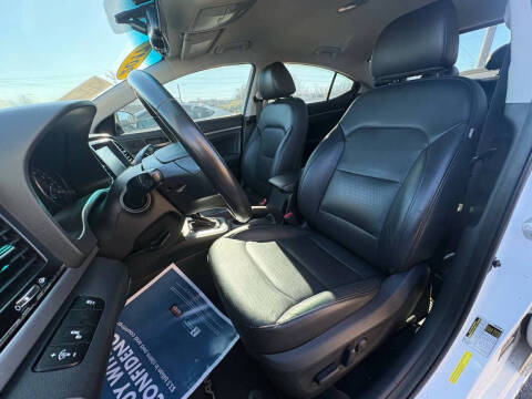 2017 Hyundai Elantra