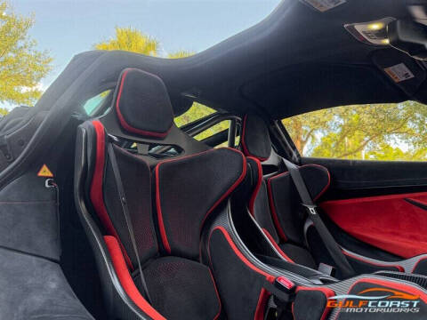 2021 McLaren 765LT