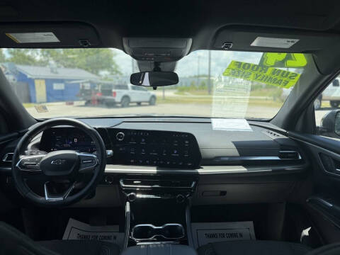 2024 Chevrolet Traverse LS