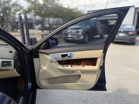 2012 Jaguar XF Portfolio