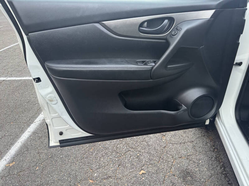 2017 Nissan Rogue Sport S