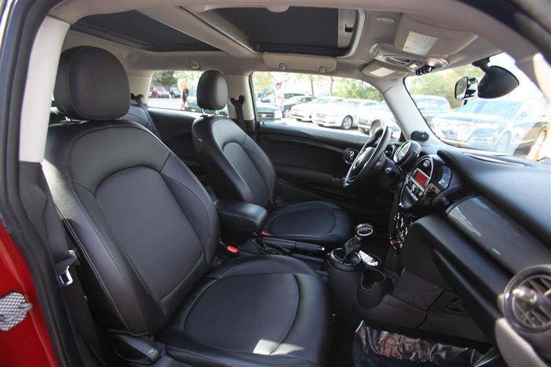 2014 MINI Hardtop Cooper