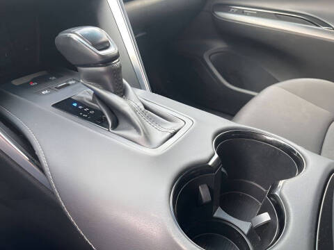 2021 Toyota Venza LE