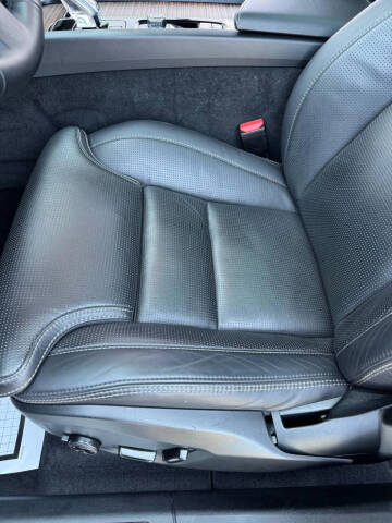 2023 Volvo XC60 B5 Ultimate Bright Theme