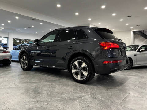 2020 Audi Q5 quattro Titanium Premium 45 TFSI