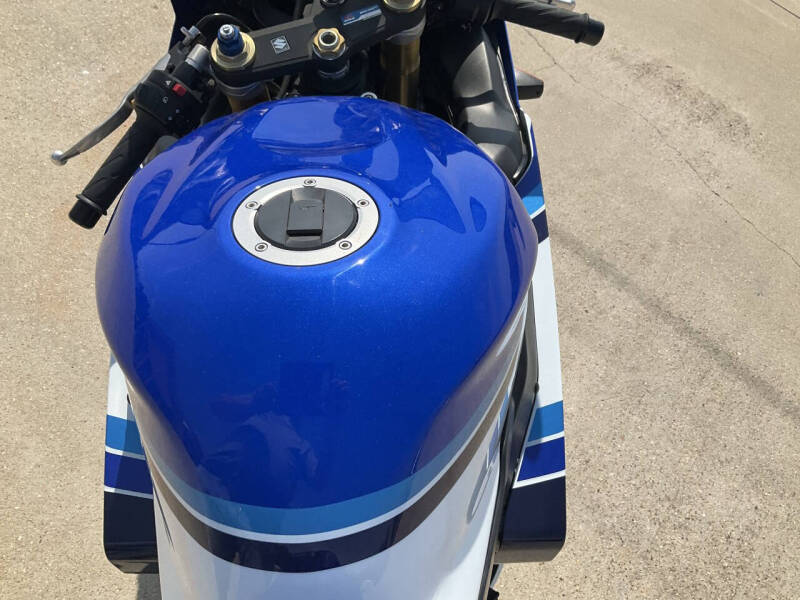 2005 Suzuki CBR750