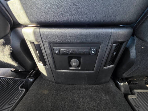 2015 RAM 1500 Laramie