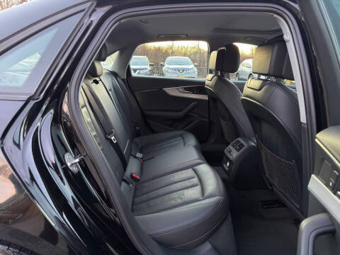 2017 Audi A4 2.0T quattro Premium