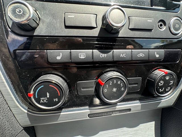 2013 Volkswagen Passat