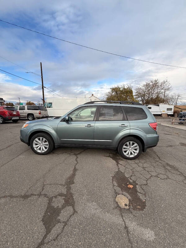 2011 Subaru Forester 2.5X Premium