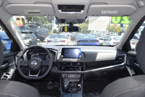 2020 Nissan Kicks S