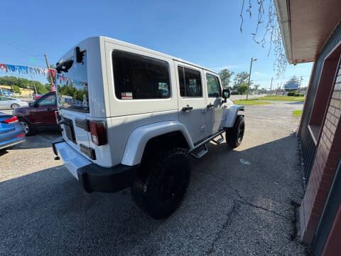 2016 Jeep Wrangler Unlimited Sahara