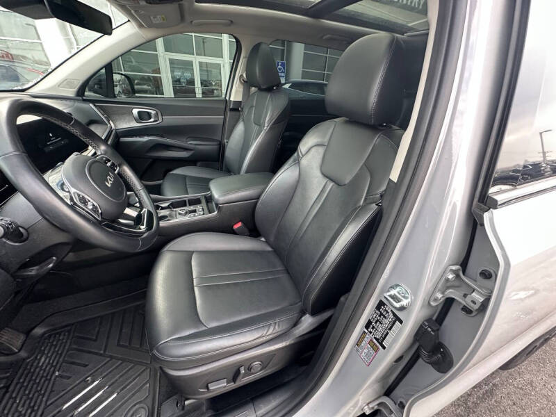 2024 Kia Sorento X-Line EX