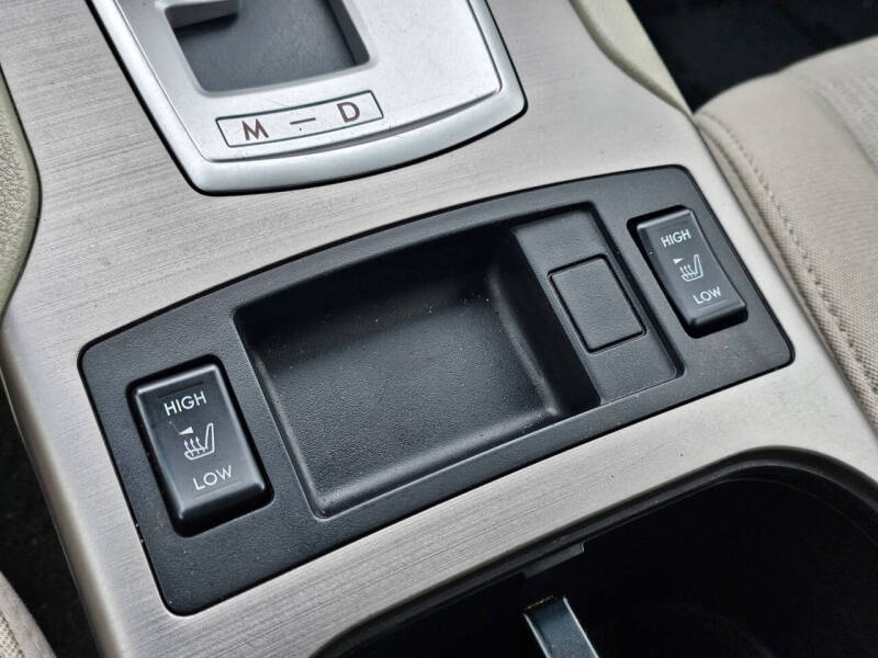 2013 Subaru Outback 2.5i Premium