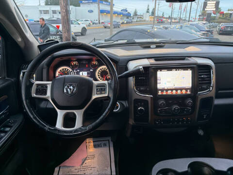 2017 RAM 3500 Laramie