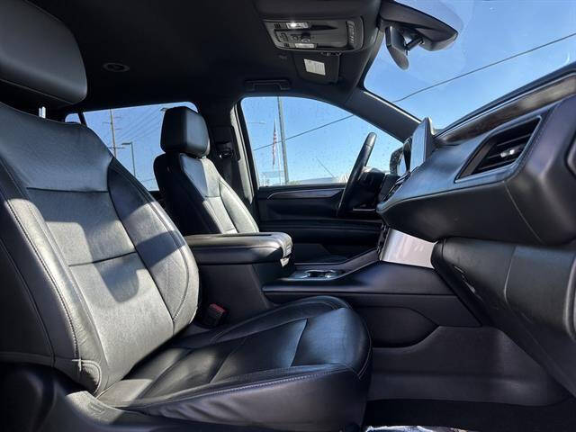 2021 Chevrolet Suburban LT