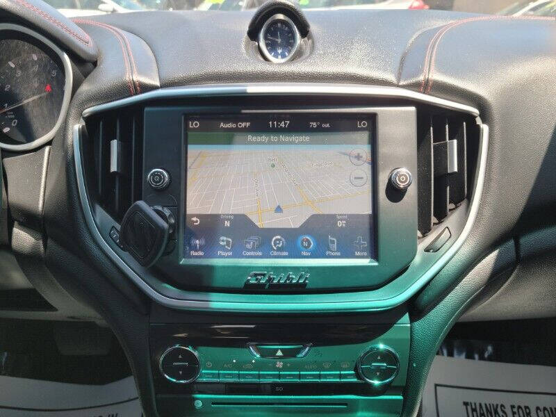 2016 Maserati Ghibli