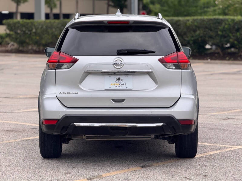 2017 Nissan Rogue S