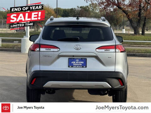 2025 Toyota Corolla Cross LE