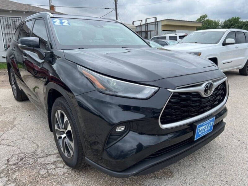 2022 Toyota Highlander XLE