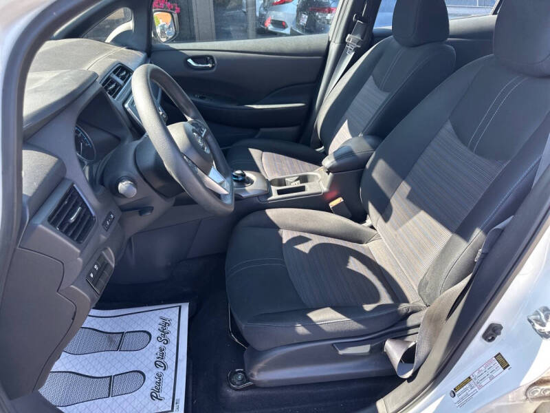 2018 Nissan LEAF S