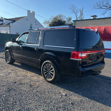 2017 Lincoln Navigator L Select