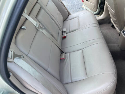 2006 Ford Taurus SEL