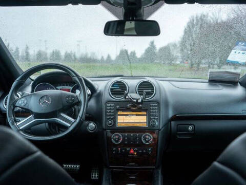 2010 Mercedes-Benz M-Class ML 63 AMG