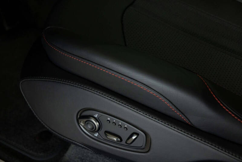 2026 Aston Martin DBX 707