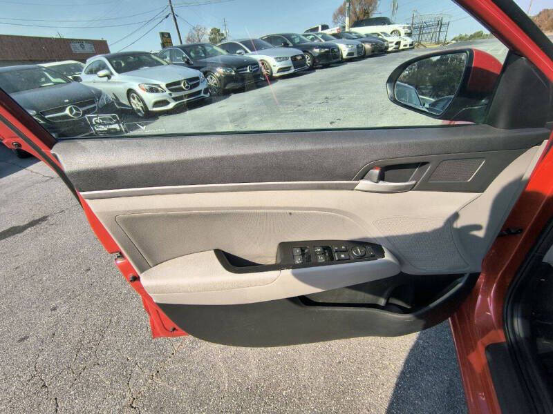 2020 Hyundai Elantra