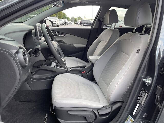 2022 Hyundai Kona SEL