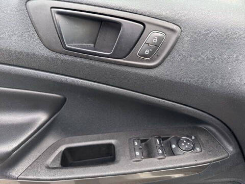 2022 Ford EcoSport SES