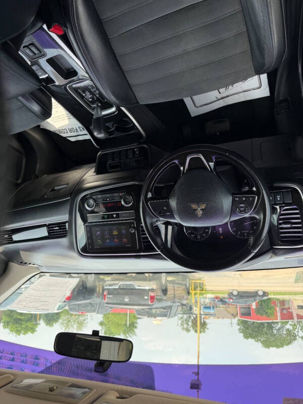 2019 Mitsubishi Outlander SE