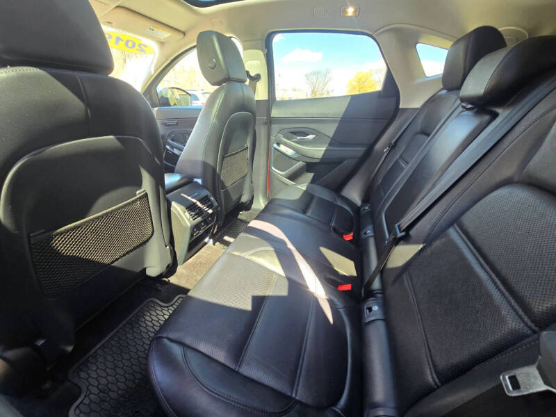 2019 Jaguar E-PACE P250 SE