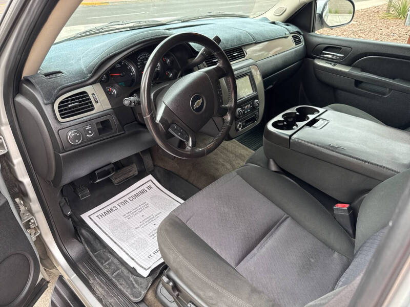 2010 Chevrolet Suburban LS