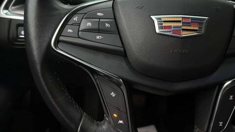 2022 Cadillac XT5 Luxury