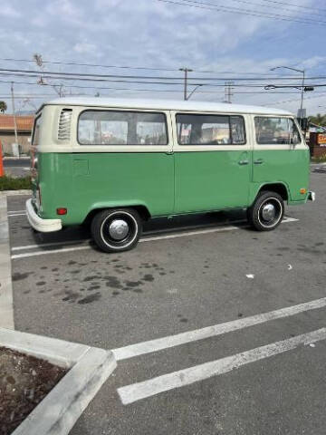 1973 Volkswagen Bus