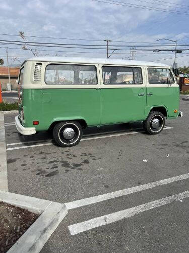 1973 Volkswagen Bus